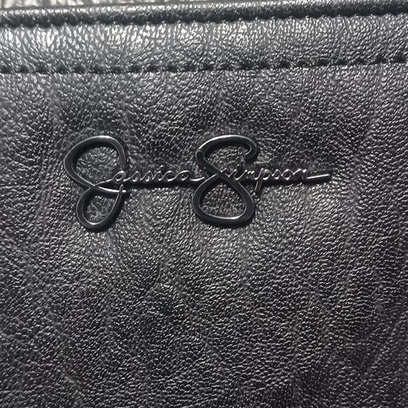 JESSICA SIMPSON Black Frankie Center Divider Wallet - Picture 3 of 7